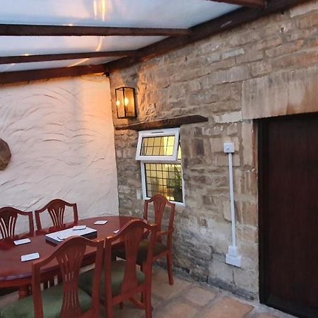 Quirky Cottage - Dogs Welcome Corsham Dış mekan fotoğraf